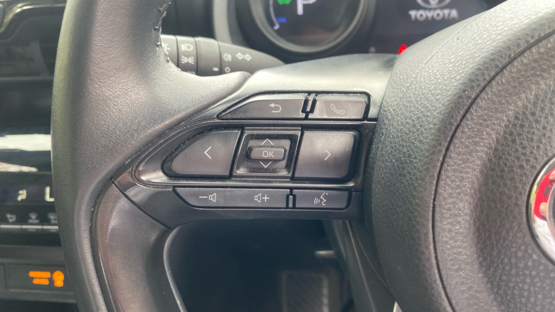 Toyota Yaris Cross 1.5 Hybrid Icon 5dr CVT Hybrid Estate